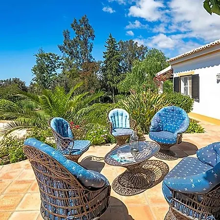Sleeps 15 Pool Air Con * Alvor