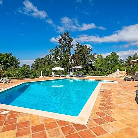 Sleeps 15 Pool Air Con Vila Alvor
