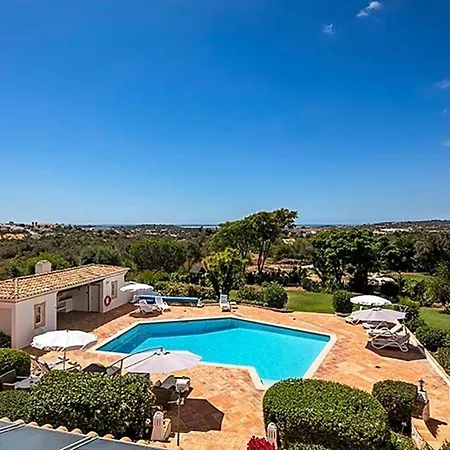 Sleeps 15 Pool Air Con Vila *